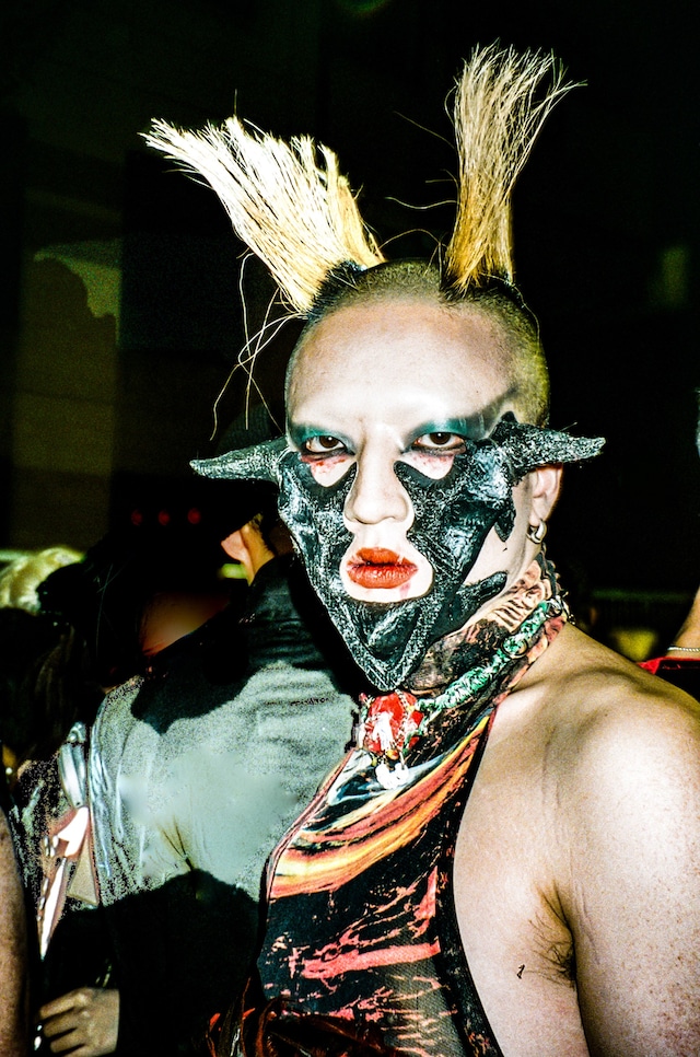 El Hogg’s portraits of London’s queer rave community 21