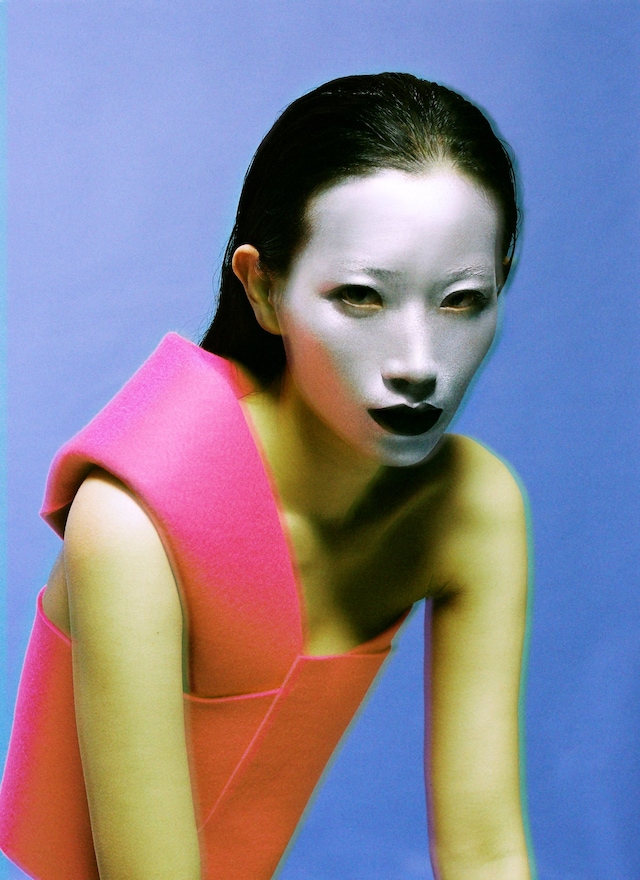 Yulia Plakhotnikova: The Colour Theorem 0