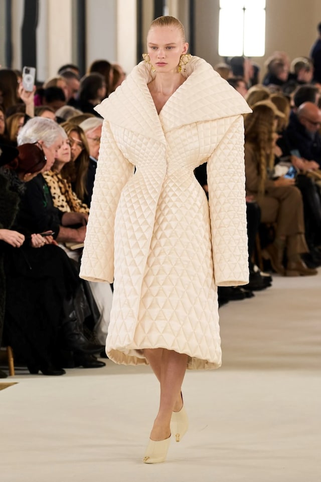 Schiaparelli SS23 couture 27