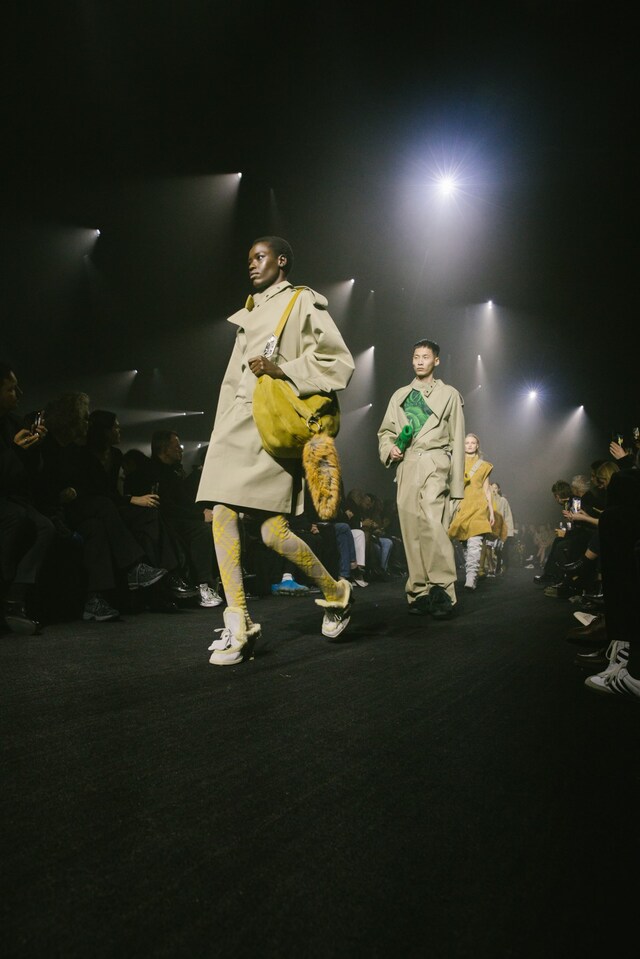 Burberry AW23 7