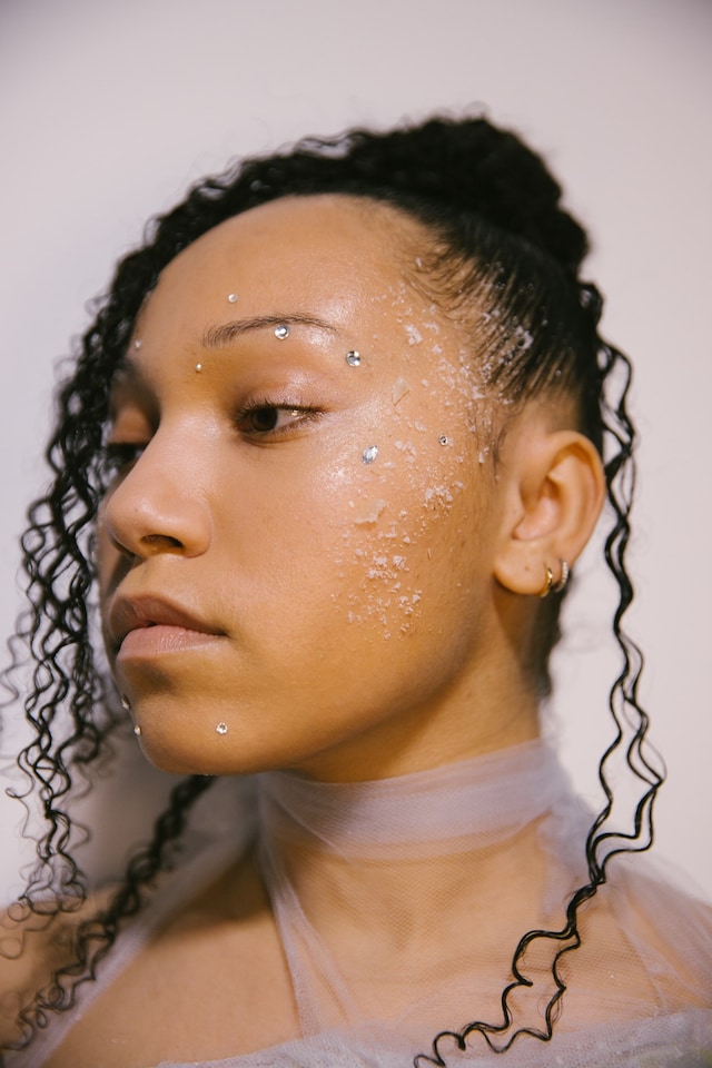 DiPetsa AW23 LFW Dazed Beauty Cris Fragkou 12