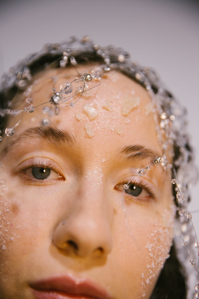 DiPetsa AW23 LFW Dazed Beauty Cris Fragkou 21