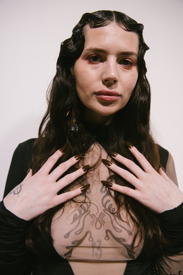 DiPetsa AW23 LFW Dazed Beauty Cris Fragkou 23