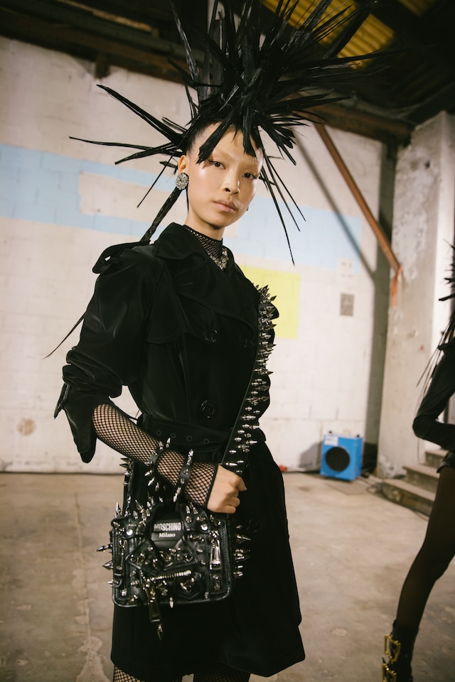 Moschino AW23 Jeremy Scott aristo-punks 1
