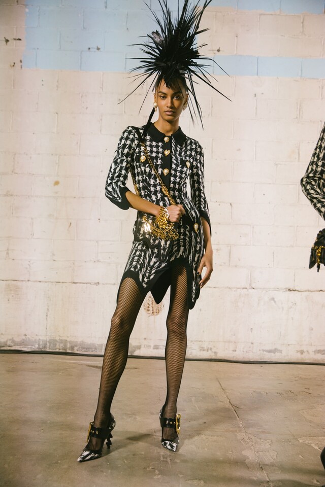 Moschino AW23 Jeremy Scott aristo-punks 5