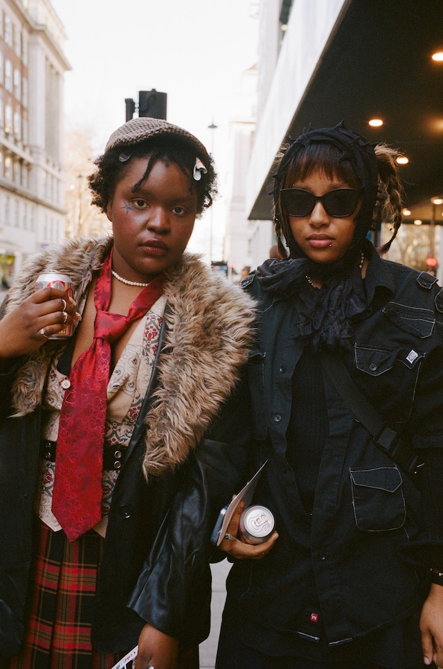 AW23 London Street Style 12