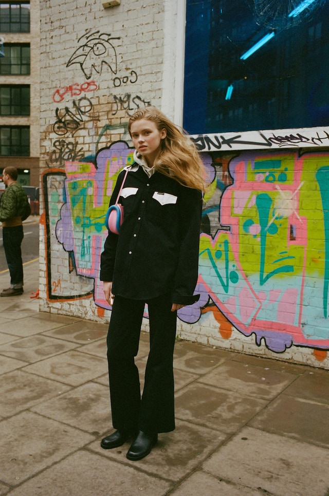 AW23 London Street Style 15