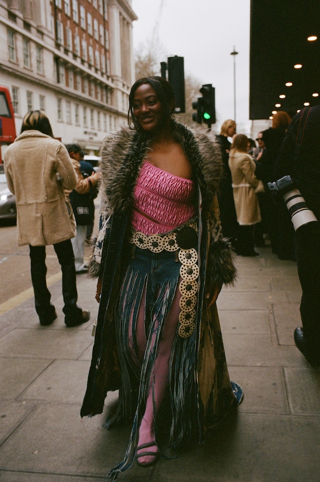 AW23 London Street Style 17