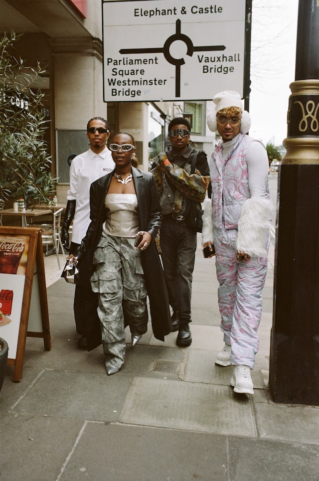 AW23 London Street Style 25