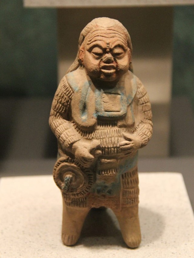 Ancient Maya figure that may depict an alux