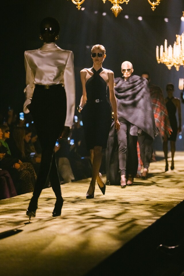 Saint Laurent AW23 27