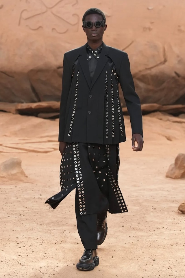 Off-White AW23 10