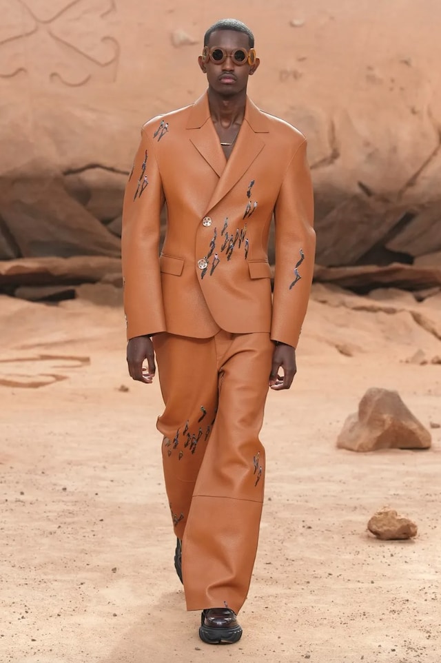 Off-White AW23 13
