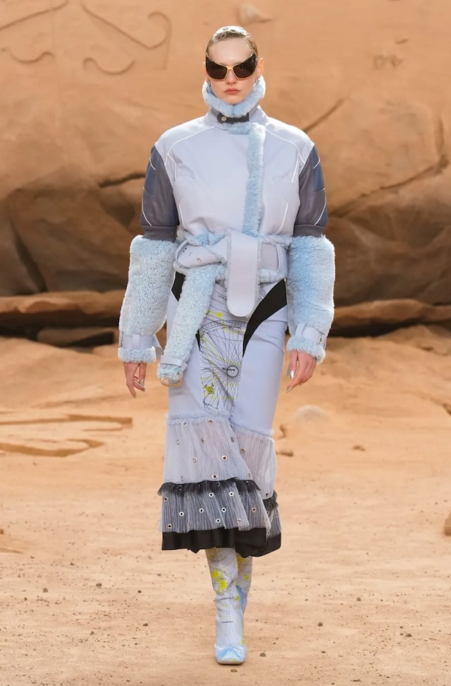 Off-White AW23 23