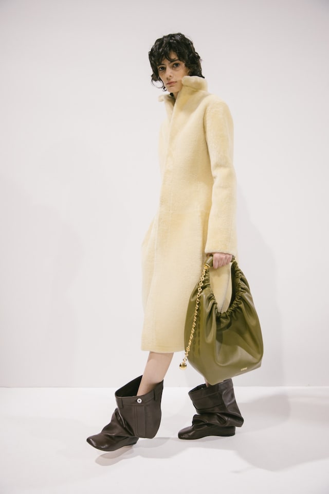 Loewe AW23 womenswear 14