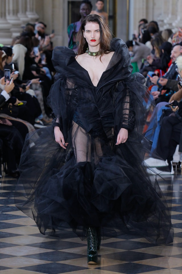 Andreas Kronthaler for Vivienne Westwood AW23 25