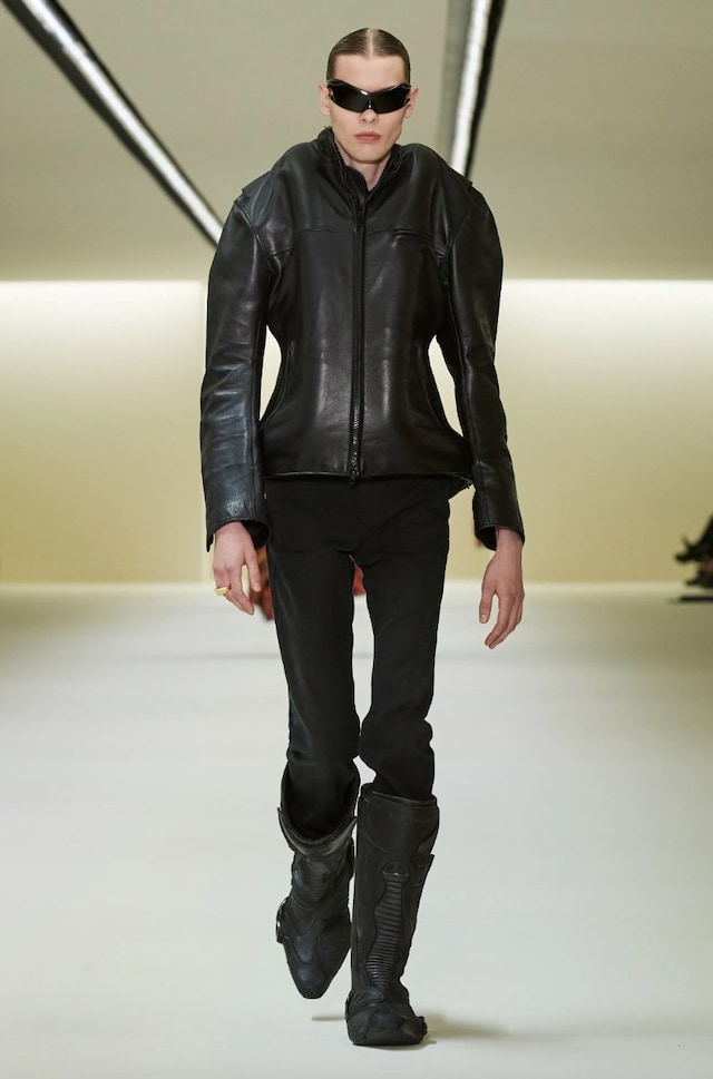 Balenciaga AW23 13