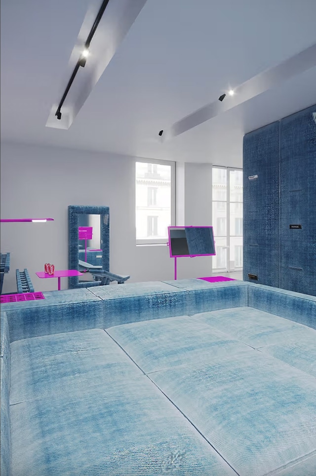 Harry Nuriev, Denim 8