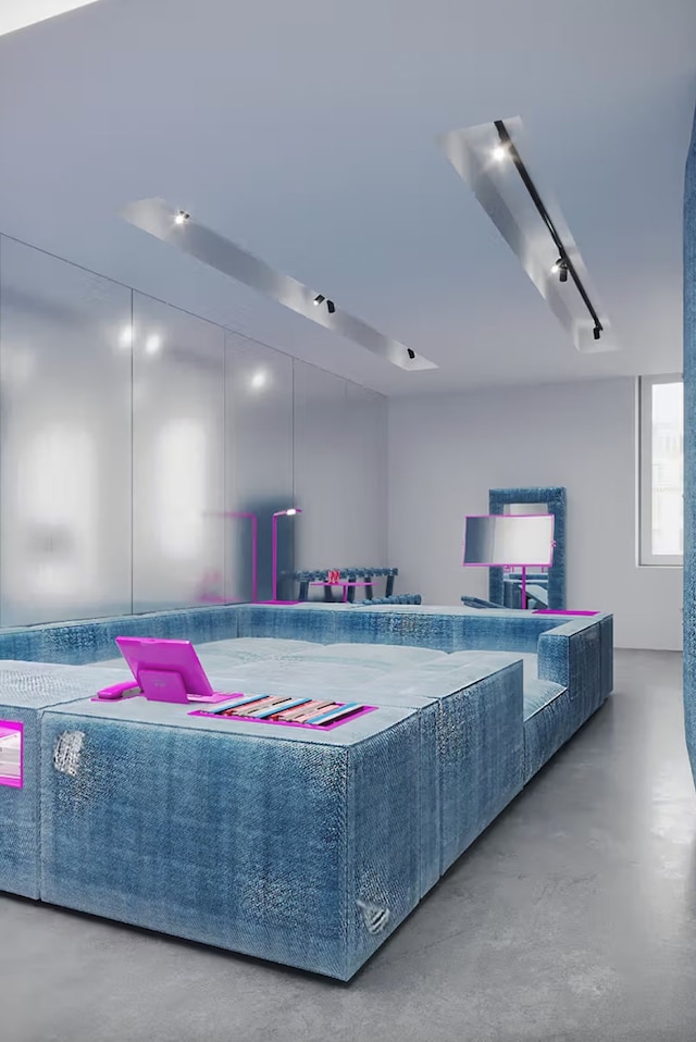 Harry Nuriev, Denim 9