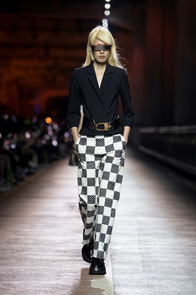 Louis Vuitton Pre-Fall 2023 show Seoul Squid Game 16