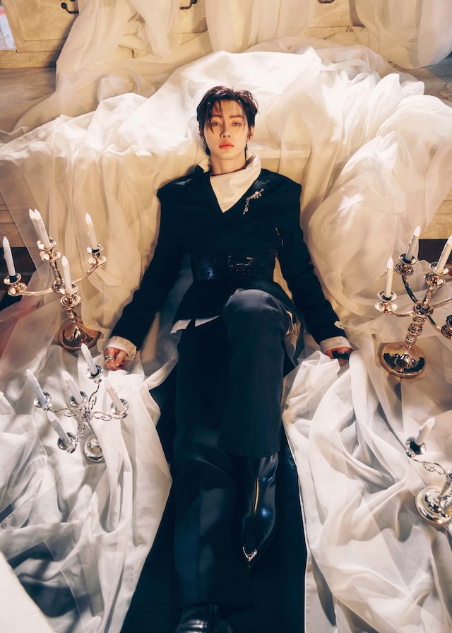 Enhypen K-pop band Sunghoon 18