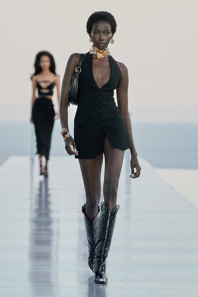 Versace 19