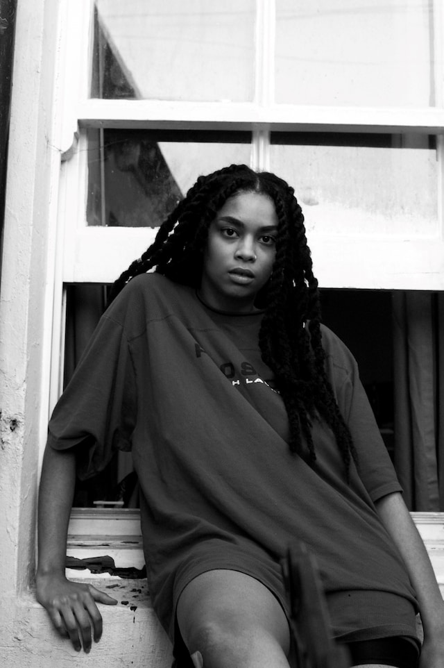 Sasha Shuttleworth 6