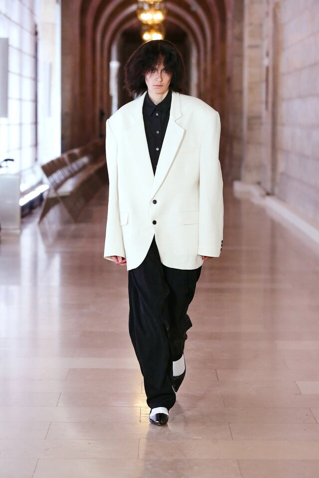 Marc Jacobs AW23 26