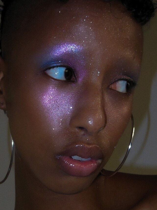 Aimee Twist makeup 90s sexy 0