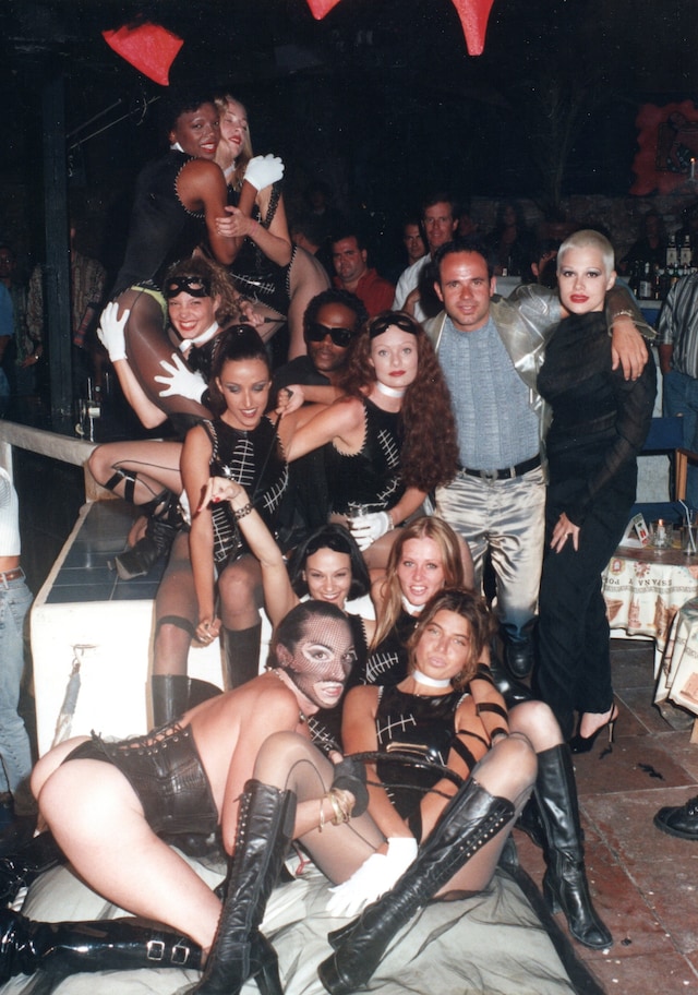 1990s 7 4