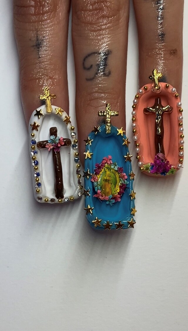 Lesly Arra&#241;aga nail artist Leslydidthem 3