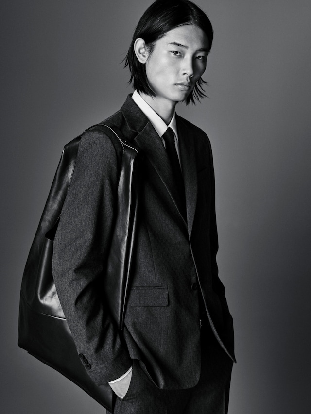 AW23_CAMPAIGN_008_TAE MIN PARK 9