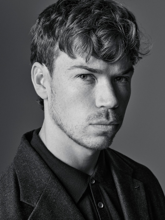 AW23_CAMPAIGN_029_WILL POULTER 0