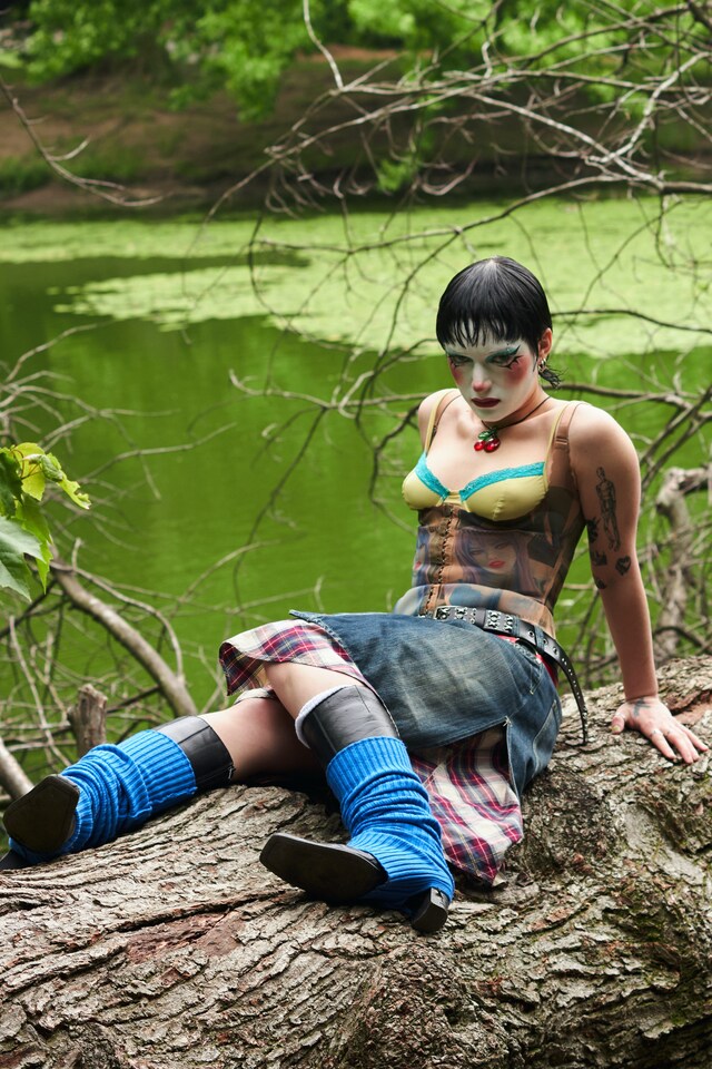 ASTRO NYC_VELCRO 2 3