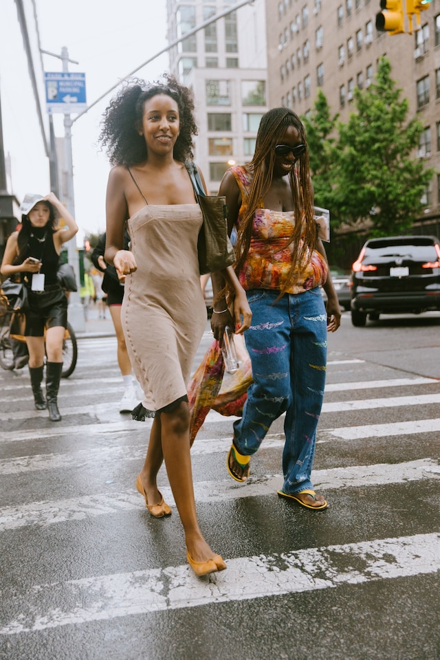 New York Fashion Week SS24 shows street style Cris Fragkou 1
