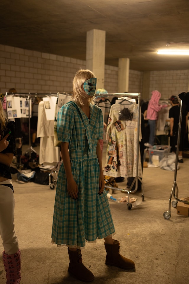 ashley_williams_bts_images-20 9