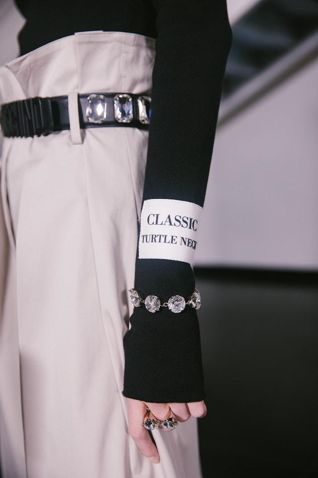 Moschino SS24 07 7