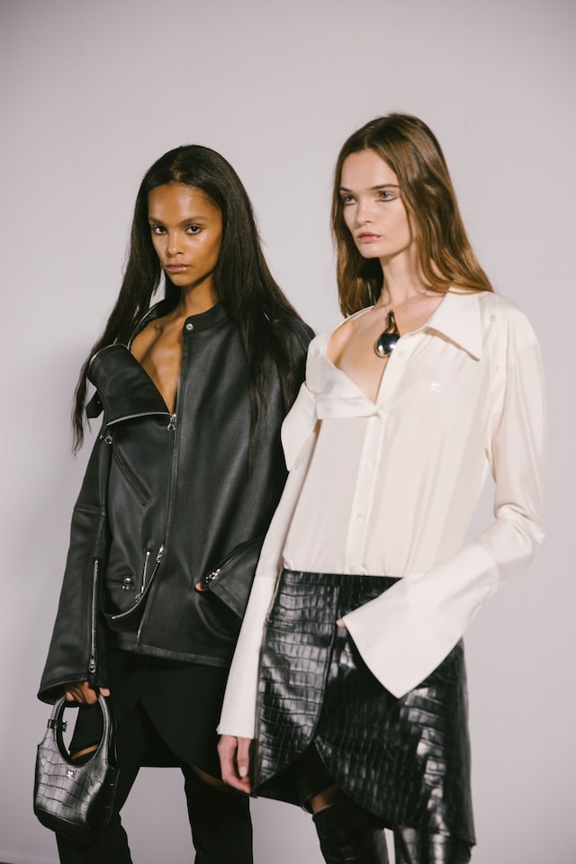 Courr&#232;ges SS24 05 4