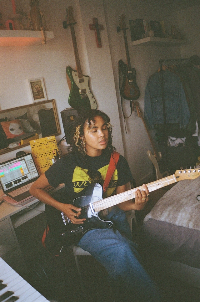 aziya dazed day out musician london 18