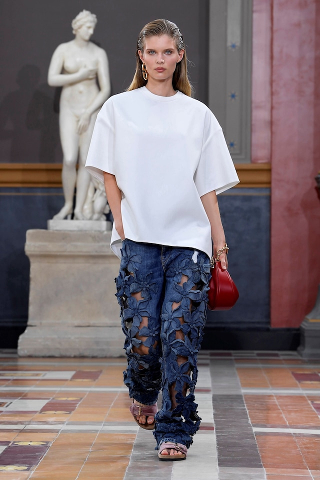 Valentino SS24 womenswear collection Paris Fashion Week 17