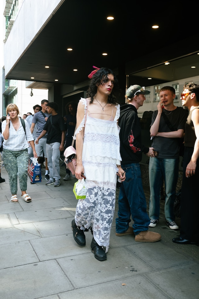 London Fashion Week SS24 street style photos Yu Fujiwara 5