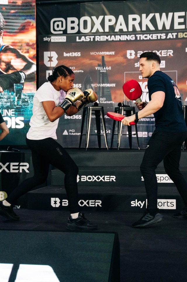 Caroline Dubois 21
