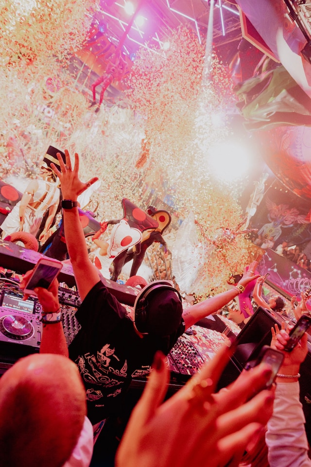 Elrow x Amnesia closing party 9
