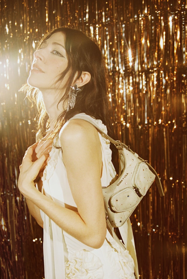 Bimba y Lola Xmas campaign caroline polachek petra collins 5