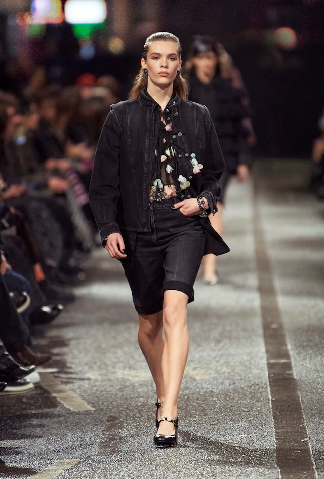 Chanel M&#233;tiers d&#39;art 23/24 Manchester 19