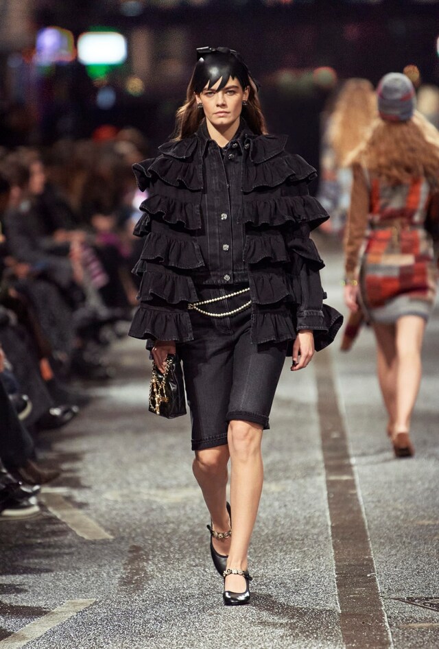 Chanel M&#233;tiers d&#39;art 23/24 Manchester 20