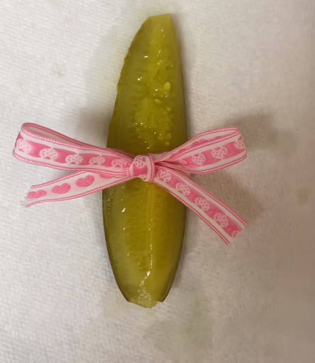 pickle bow coquette trend tiktok