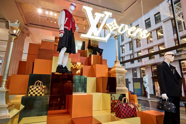 A LOUIS VUITTON POP-UP HITS SELFRIDGES