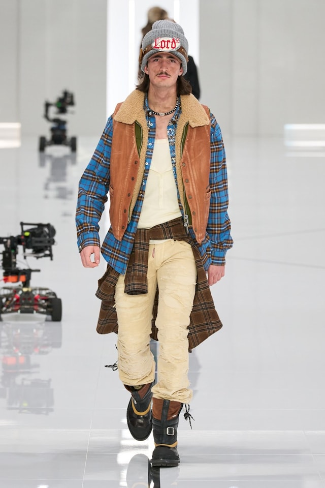 Look 1d 0