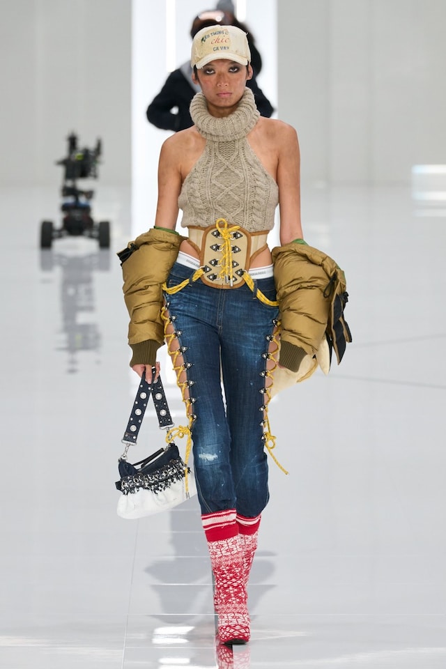 Look 14d 26